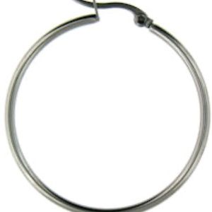 Assorted sizes of stainless steel earrings